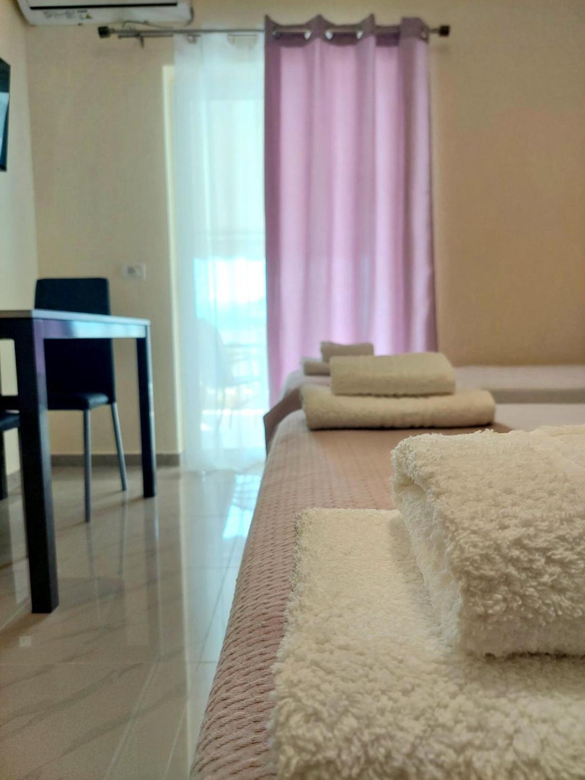 Elizabeth Apartments Himara Zewnętrze zdjęcie
