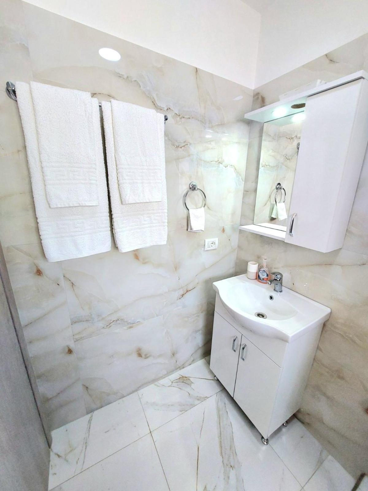 Elizabeth Apartments Himara Zewnętrze zdjęcie