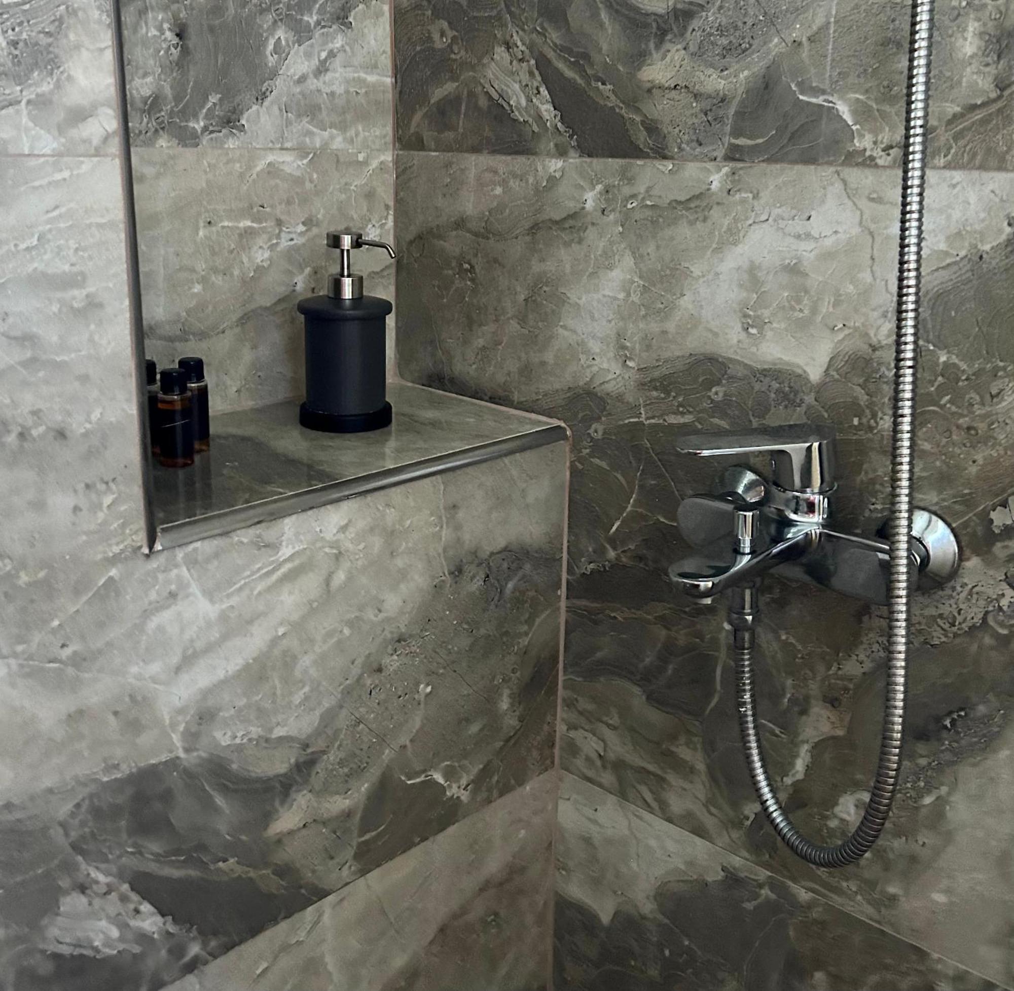 Elizabeth Apartments Himara Zewnętrze zdjęcie